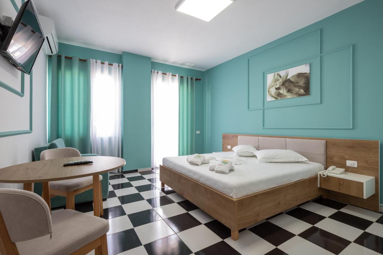 Compas Boutique Hotel Голем Экстерьер фото