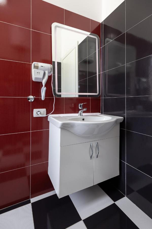 Compas Boutique Hotel Голем Экстерьер фото
