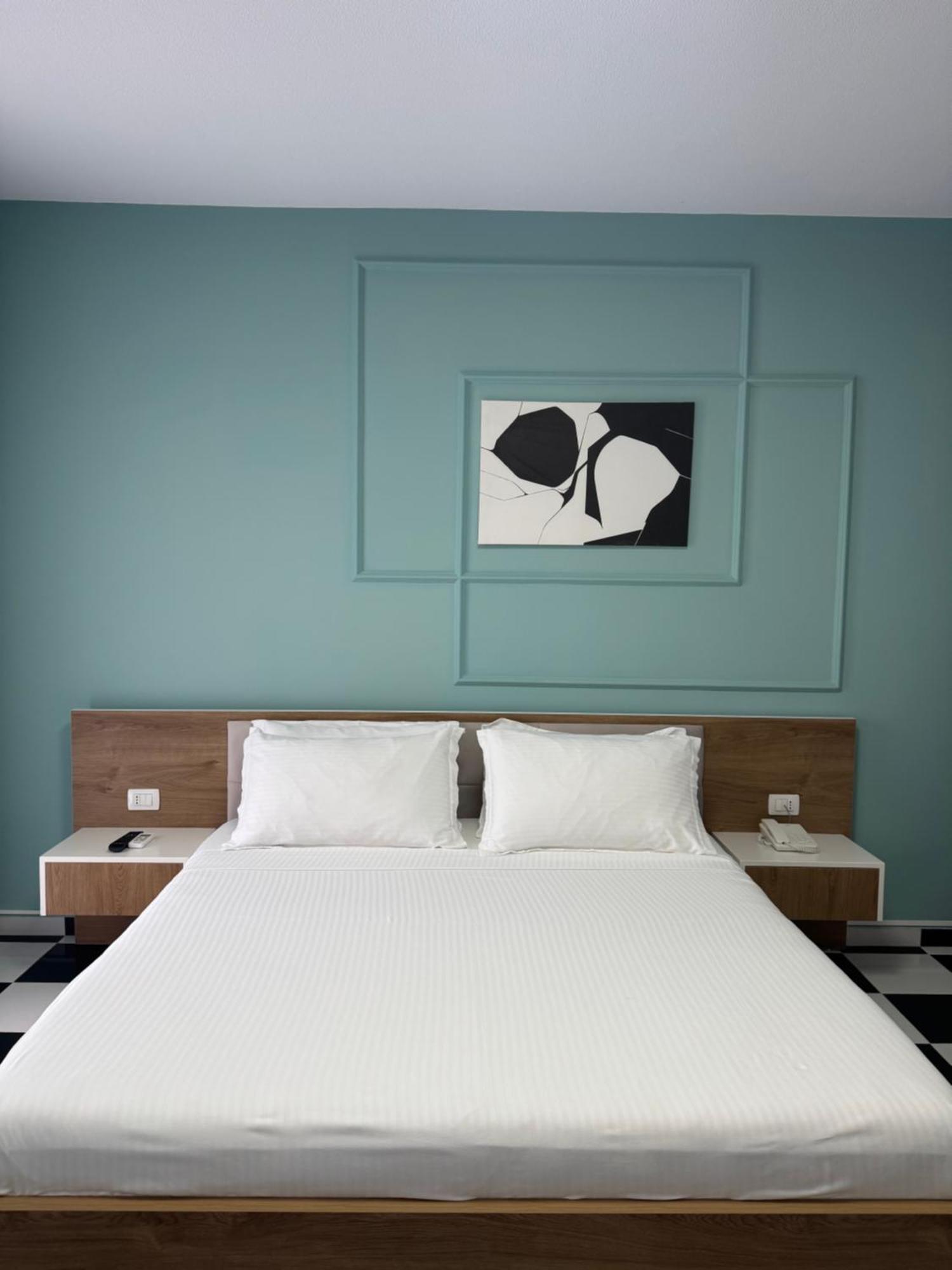 Compas Boutique Hotel Голем Экстерьер фото