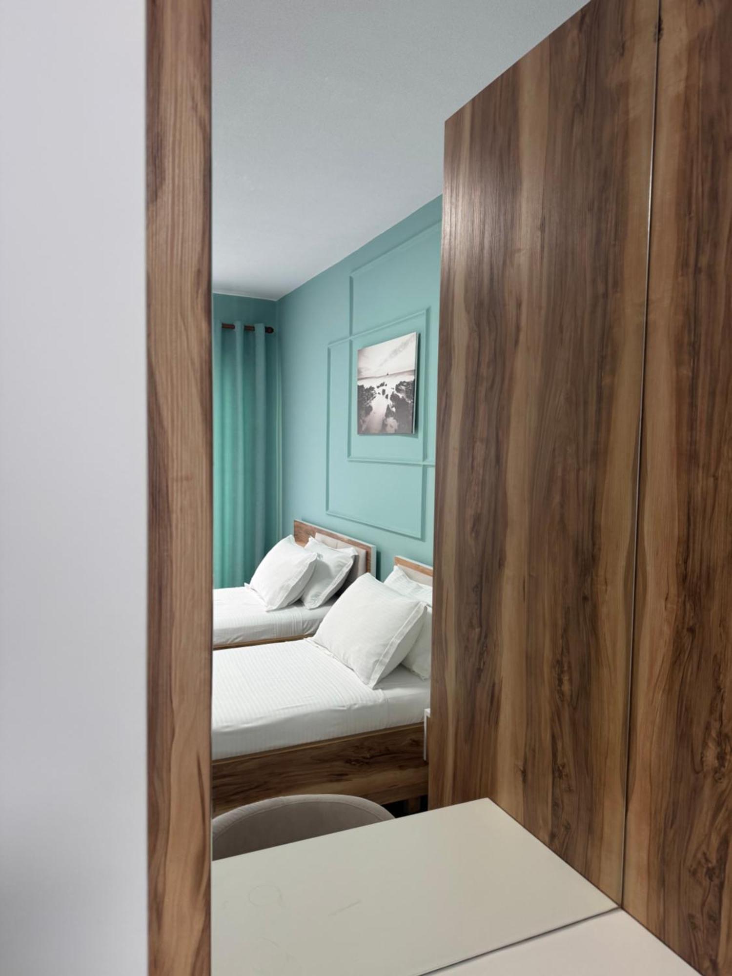 Compas Boutique Hotel Голем Экстерьер фото